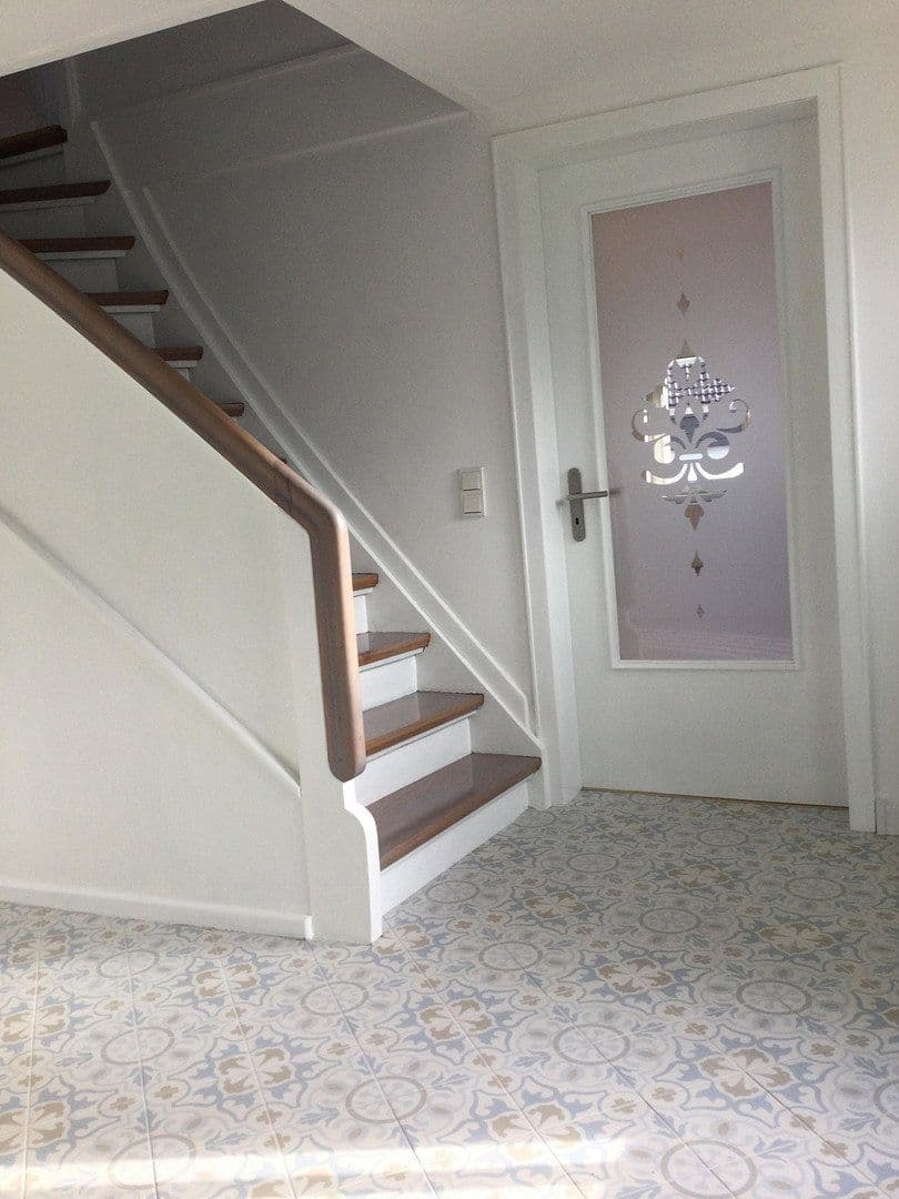 Prenájom domu 120 m², pozemok 202 m², Nümbrecht, Severné Porýnie - Westfálsko Prenájom domu 120 m², pozemok 202 m², Nümbrecht, Severné Porýnie - Westfálsko