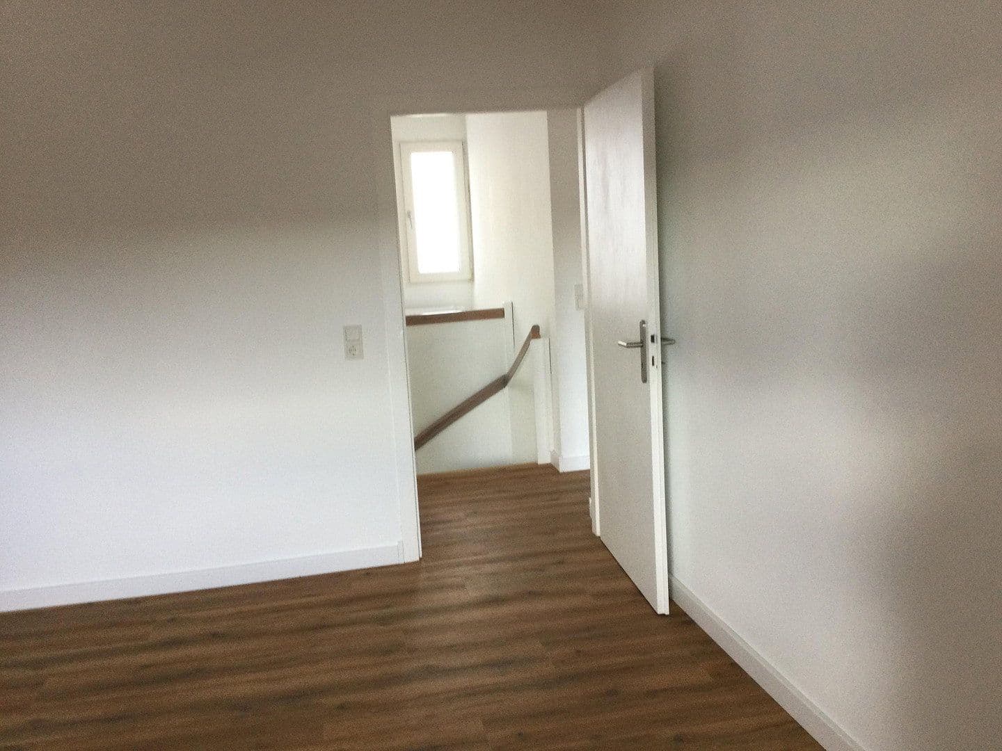 Prenájom domu 120 m², pozemok 202 m², Nümbrecht, Severné Porýnie - Westfálsko Prenájom domu 120 m², pozemok 202 m², Nümbrecht, Severné Porýnie - Westfálsko