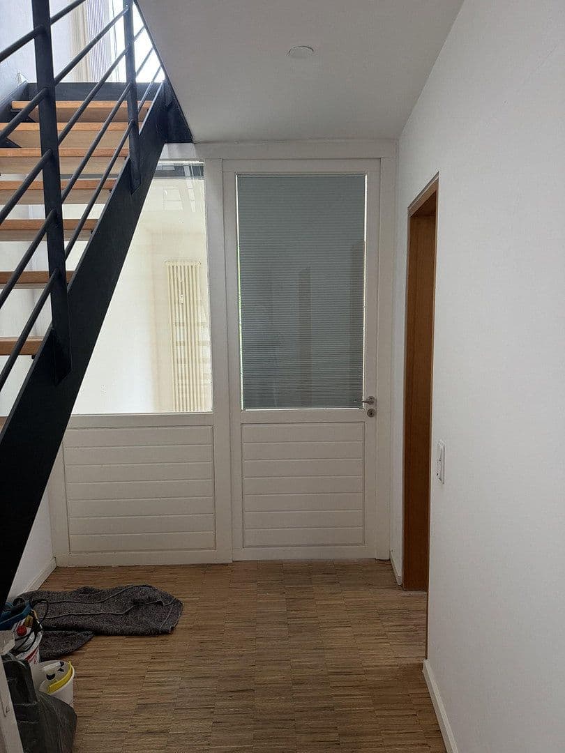 Prenájom bytu 2-izbový 95 m², Köln, Severné Porýnie - Westfálsko Prenájom bytu 2-izbový 95 m², Köln, Severné Porýnie - Westfálsko