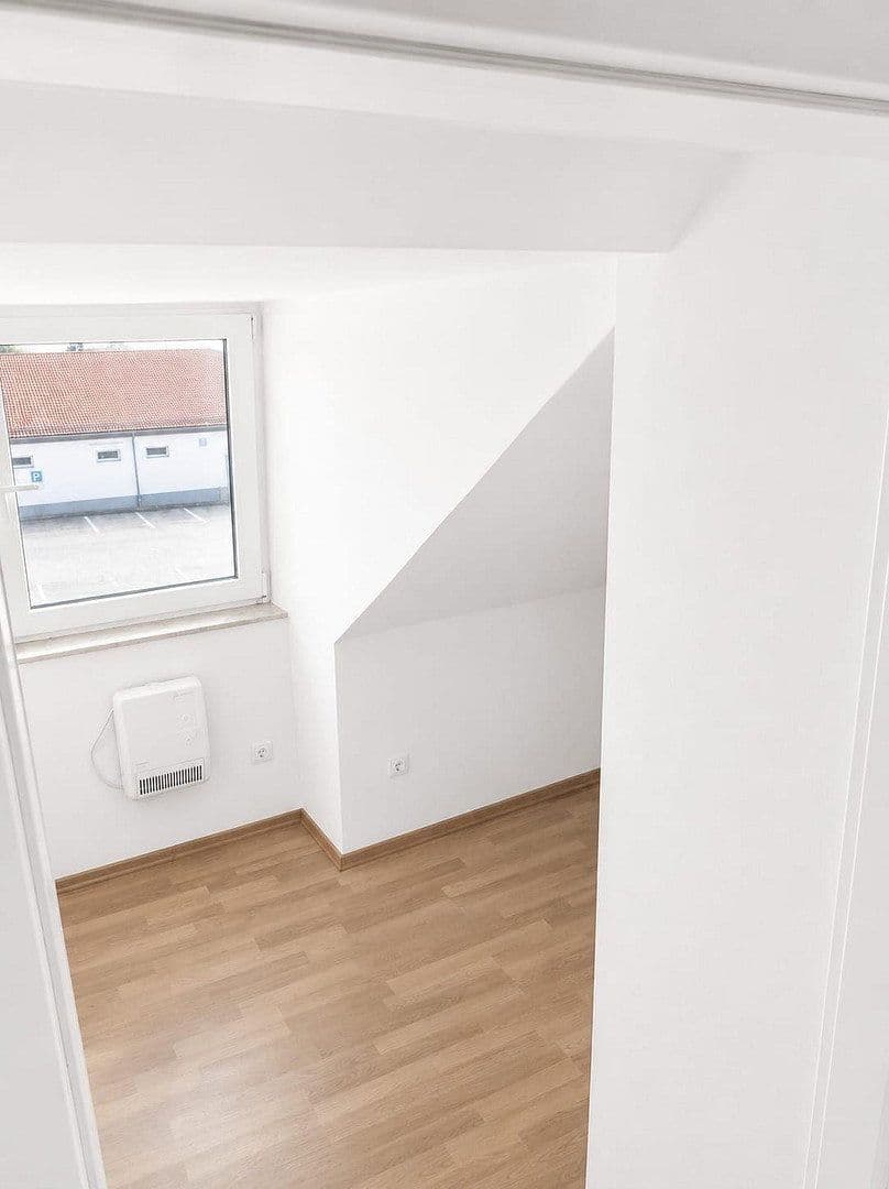 Prenájom bytu 3-izbový 55 m², Langquaid, Bavorsko Prenájom bytu 3-izbový 55 m², Langquaid, Bavorsko