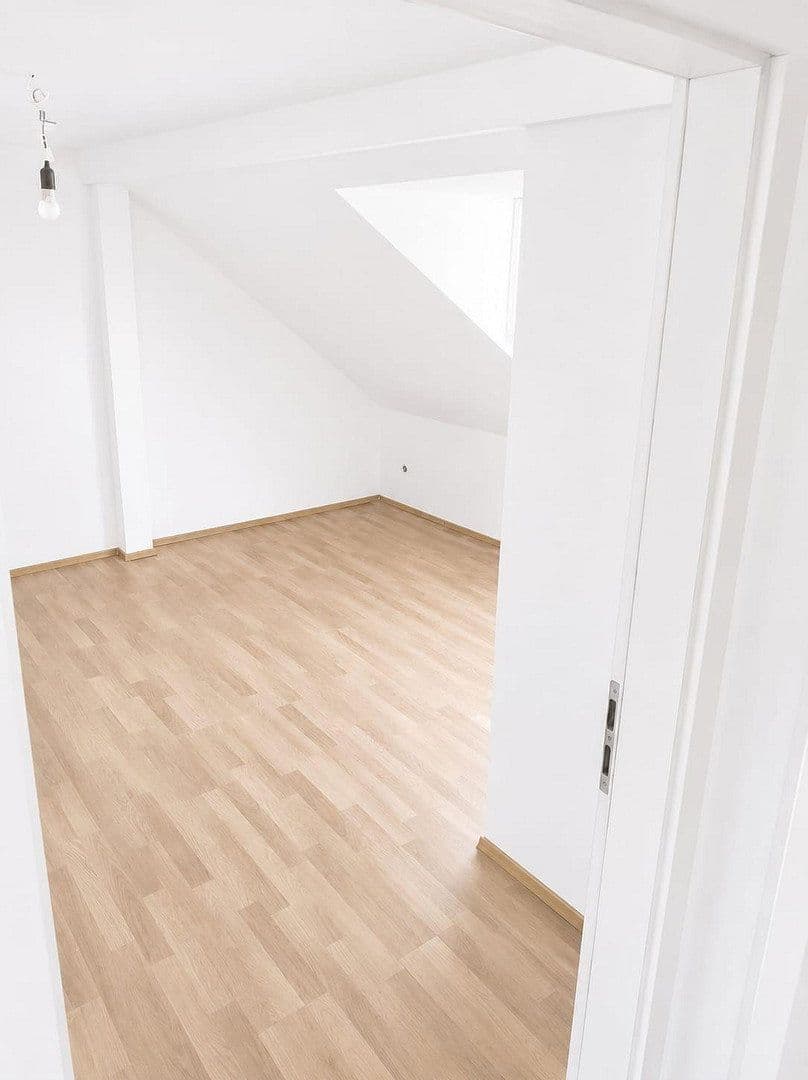 Prenájom bytu 3-izbový 55 m², Langquaid, Bavorsko Prenájom bytu 3-izbový 55 m², Langquaid, Bavorsko