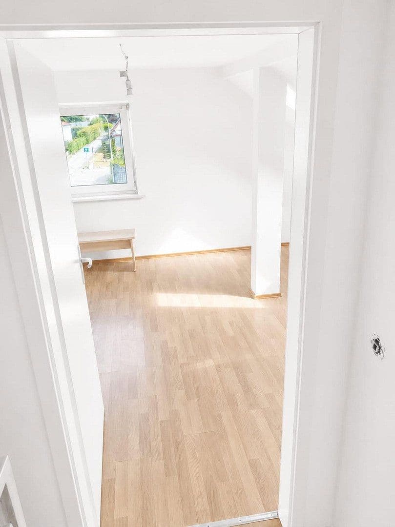 Prenájom bytu 3-izbový 55 m², Langquaid, Bavorsko Prenájom bytu 3-izbový 55 m², Langquaid, Bavorsko