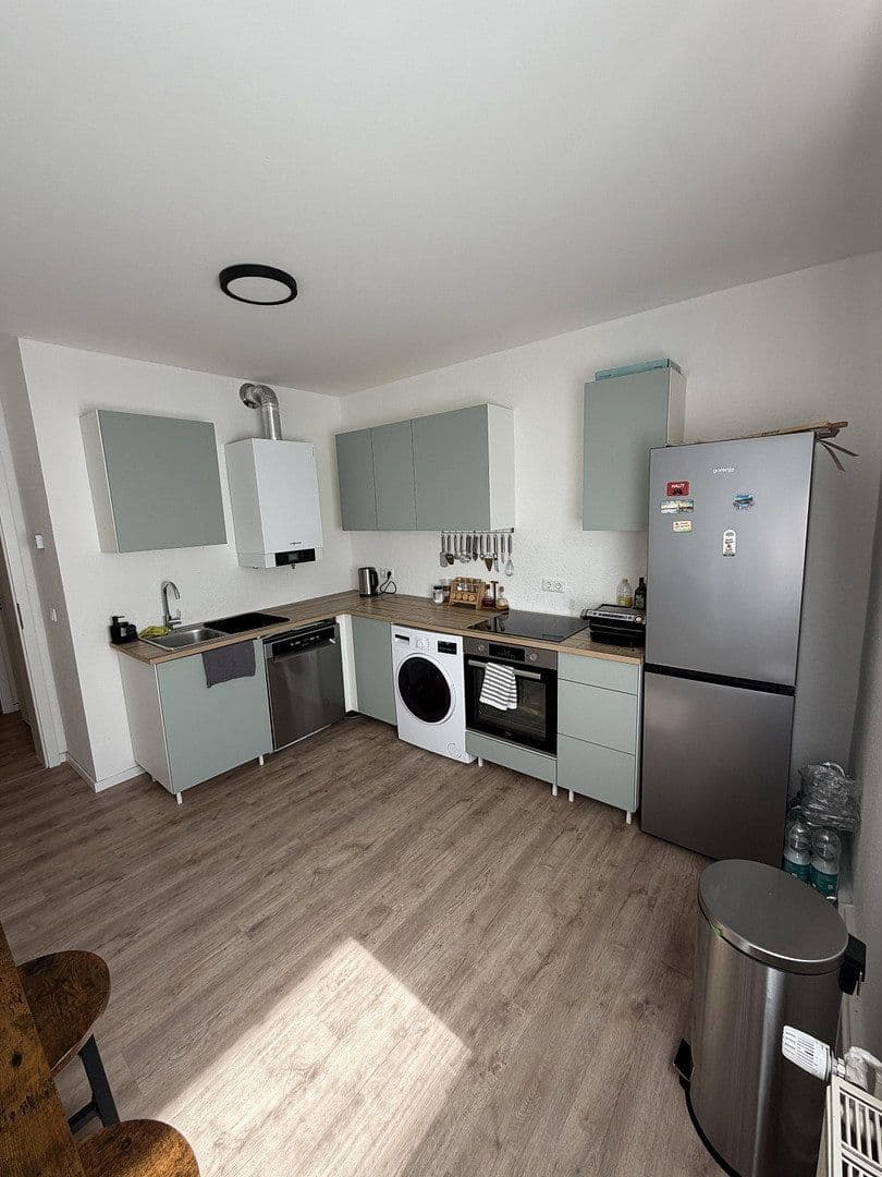 Prenájom bytu 3-izbový 65 m², Kölner Straße 228, Krefeld, Severné Porýnie - Westfálsko Prenájom bytu 3-izbový 65 m², Kölner Straße 228, Krefeld, Severné Porýnie - Westfálsko