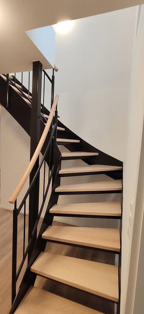Prenájom bytu 2-izbový 42 m², Kiel, Šlezvicko-Holštajnsko Prenájom bytu 2-izbový 42 m², Kiel, Šlezvicko-Holštajnsko