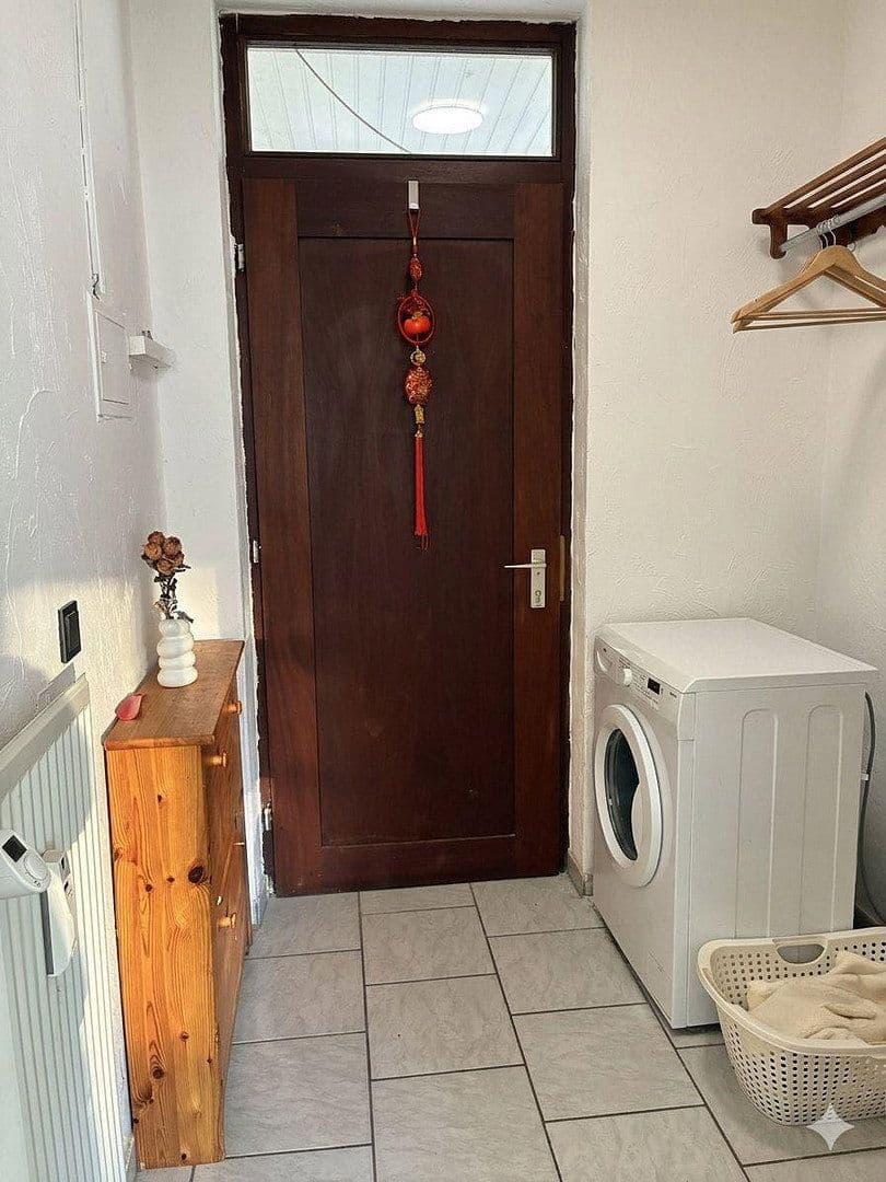 Prenájom bytu 1-izbový 34 m², Westliche Stadtmauerstraße 64, Erlangen, Bavorsko Prenájom bytu 1-izbový 34 m², Westliche Stadtmauerstraße 64, Erlangen, Bavorsko