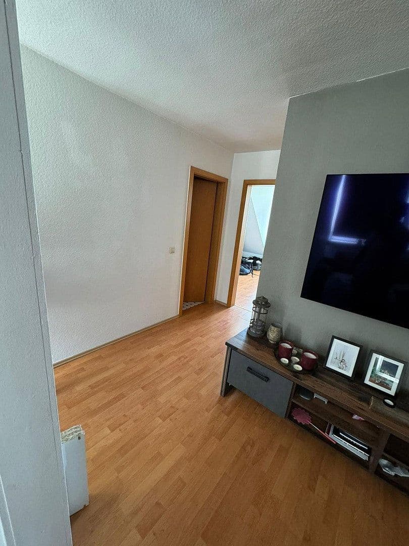 Prenájom bytu 3-izbový 64 m², Kölner Straße 228, Krefeld, Severné Porýnie - Westfálsko Prenájom bytu 3-izbový 64 m², Kölner Straße 228, Krefeld, Severné Porýnie - Westfálsko