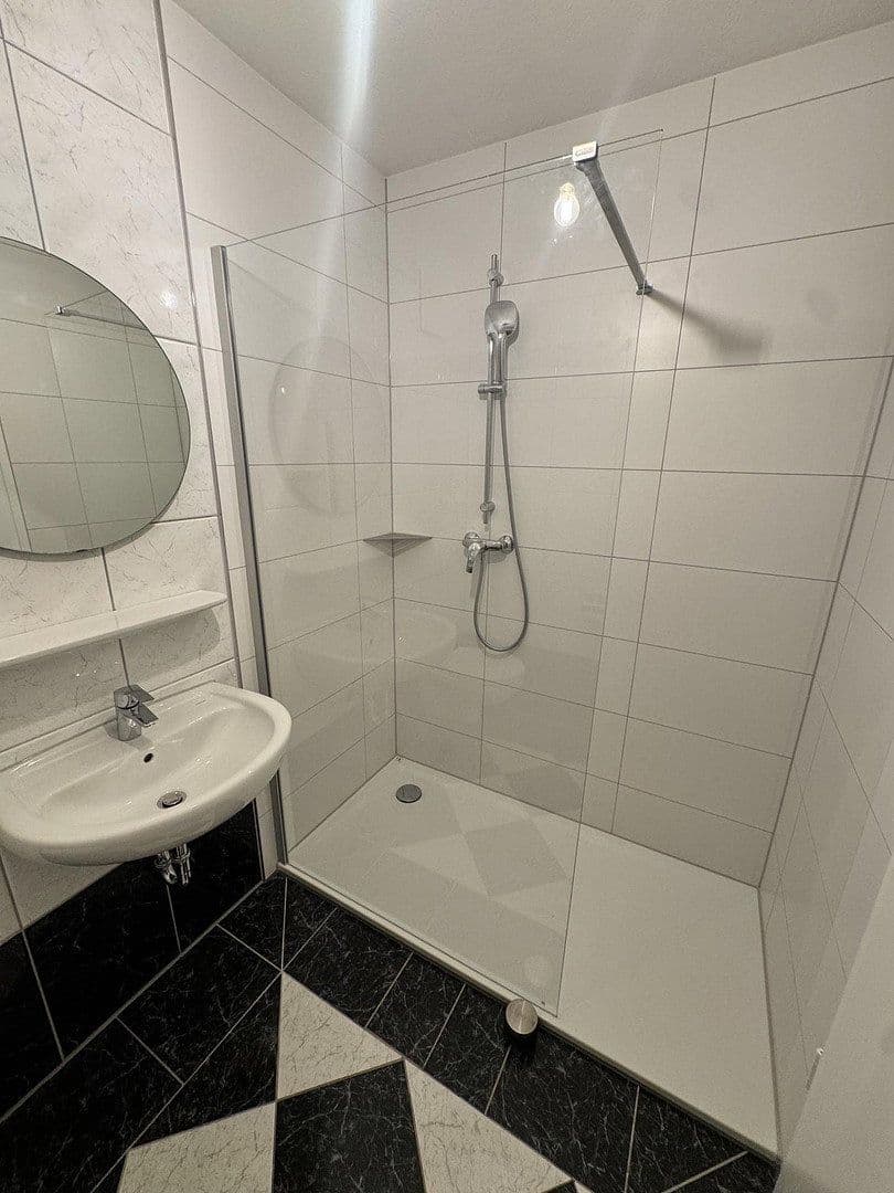 Prenájom bytu 2-izbový 63 m², Bahnhofstr. 6, Bad Honnef, Severné Porýnie - Westfálsko Prenájom bytu 2-izbový 63 m², Bahnhofstr. 6, Bad Honnef, Severné Porýnie - Westfálsko
