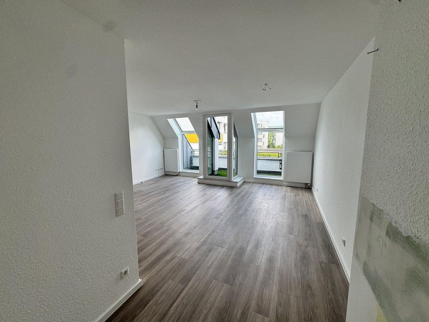 Prenájom bytu 2-izbový 63 m², Bahnhofstr. 6, Bad Honnef, Severné Porýnie - Westfálsko Prenájom bytu 2-izbový 63 m², Bahnhofstr. 6, Bad Honnef, Severné Porýnie - Westfálsko