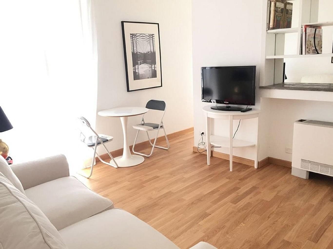 Prenájom bytu 1-izbový 35 m², Am Volkspark 81, Berlin, Berlín Prenájom bytu 1-izbový 35 m², Am Volkspark 81, Berlin, Berlín