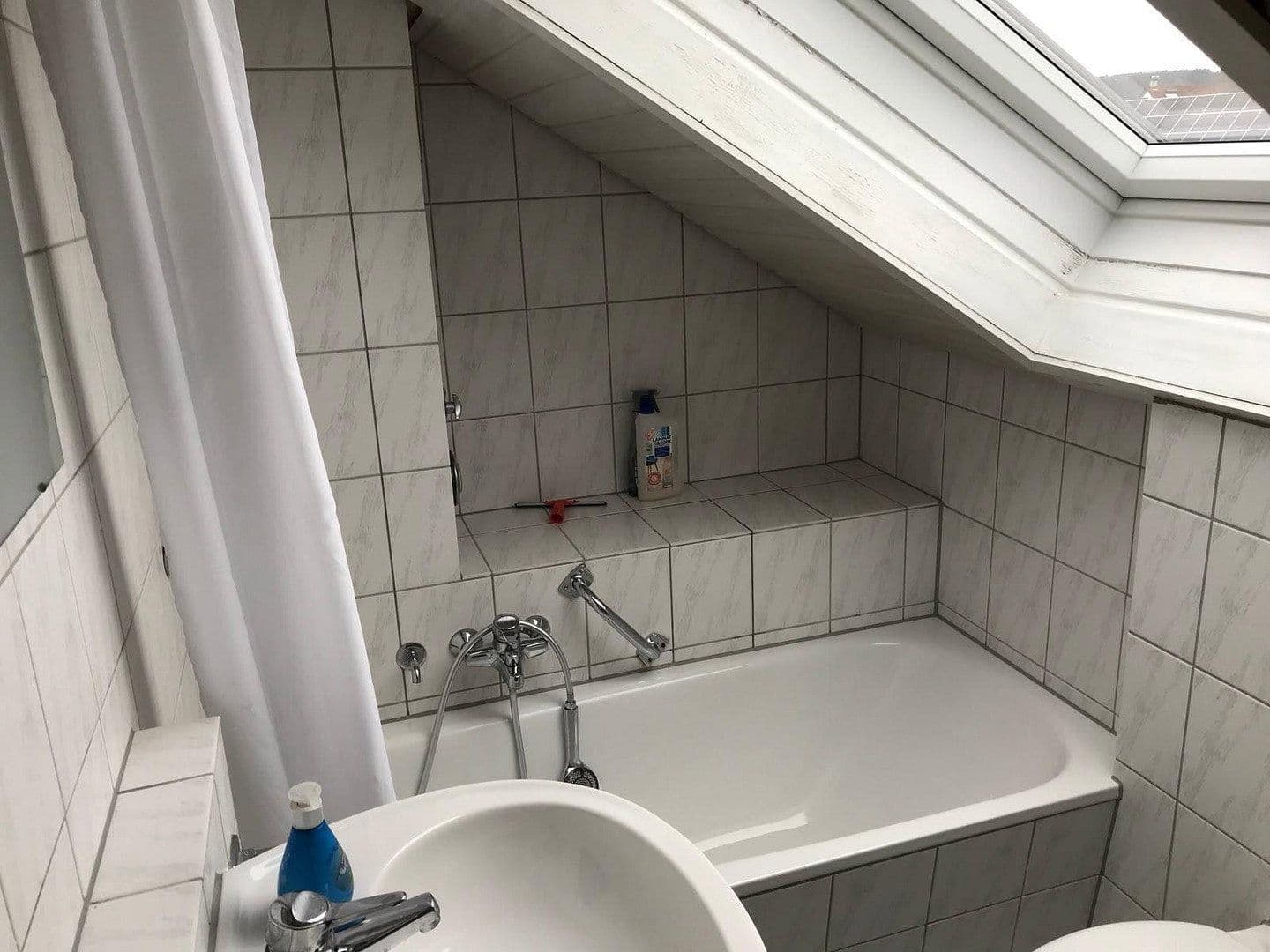 Prenájom bytu 2-izbový 50 m², Ammerbuch, Bádensko-Wurttembersko Prenájom bytu 2-izbový 50 m², Ammerbuch, Bádensko-Wurttembersko