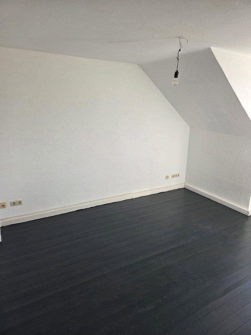 Prenájom bytu 3-izbový 65 m², Haldener Straße 82, Hagen, Severné Porýnie - Westfálsko Prenájom bytu 3-izbový 65 m², Haldener Straße 82, Hagen, Severné Porýnie - Westfálsko