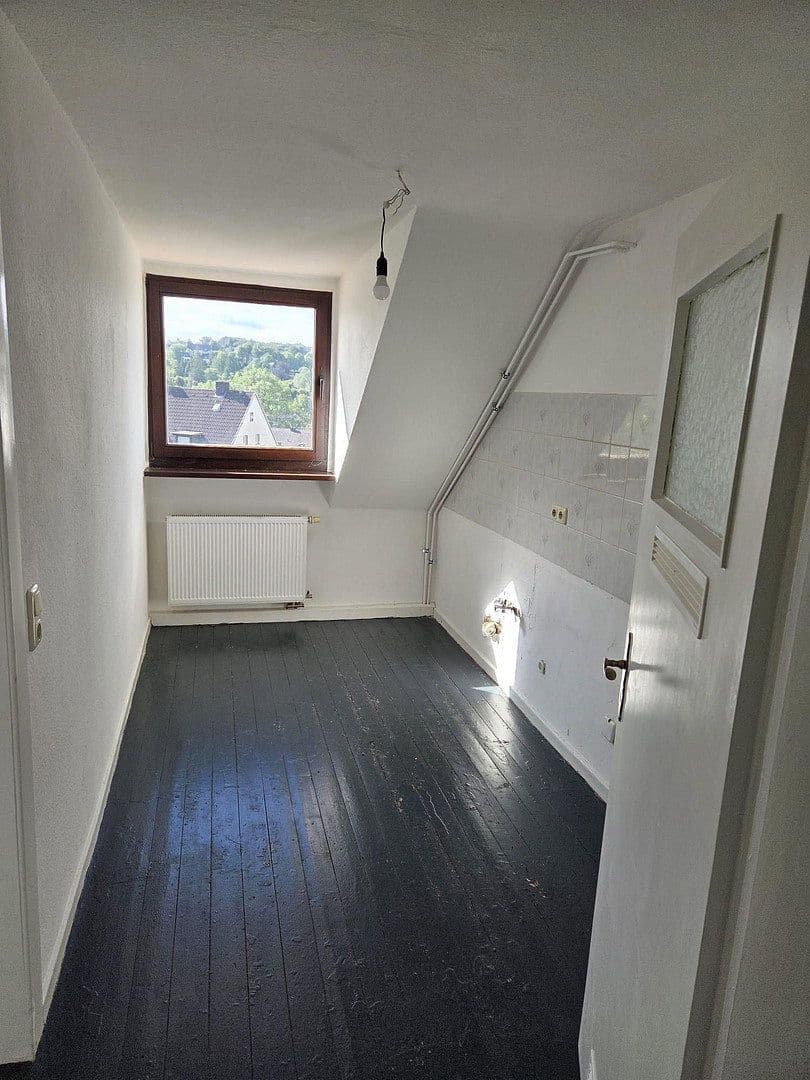 Prenájom bytu 3-izbový 65 m², Haldener Straße 82, Hagen, Severné Porýnie - Westfálsko Prenájom bytu 3-izbový 65 m², Haldener Straße 82, Hagen, Severné Porýnie - Westfálsko
