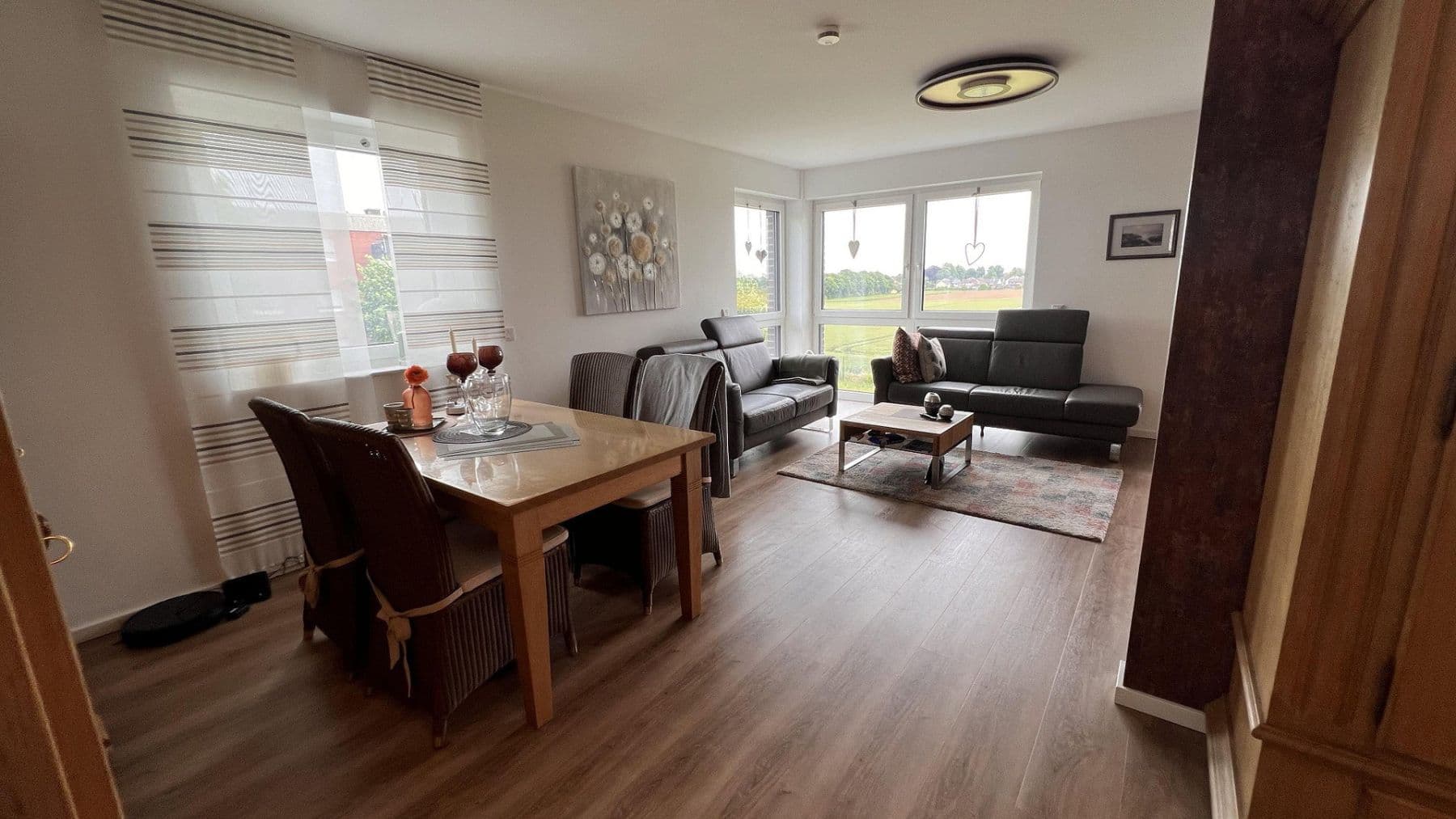 Prenájom bytu 3-izbový 97 m², Händelstr. 37, Bedburg, Severné Porýnie - Westfálsko Prenájom bytu 3-izbový 97 m², Händelstr. 37, Bedburg, Severné Porýnie - Westfálsko