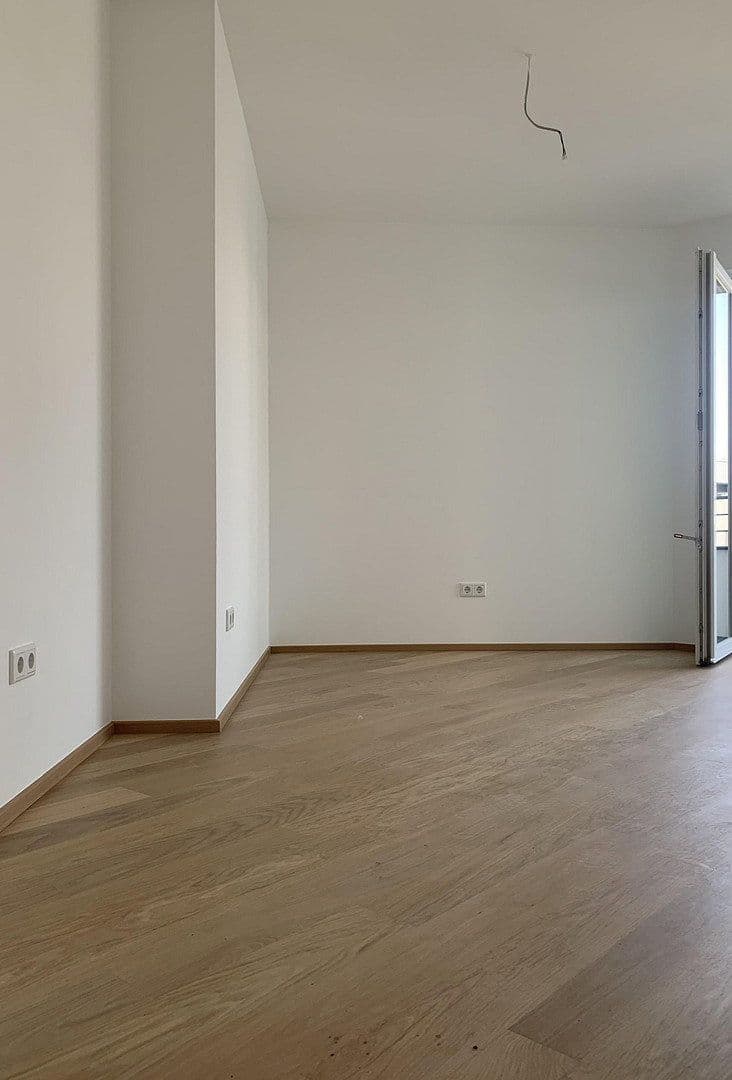 Prenájom bytu 3-izbový 115 m², Aschaffenburg, Bavorsko Prenájom bytu 3-izbový 115 m², Aschaffenburg, Bavorsko
