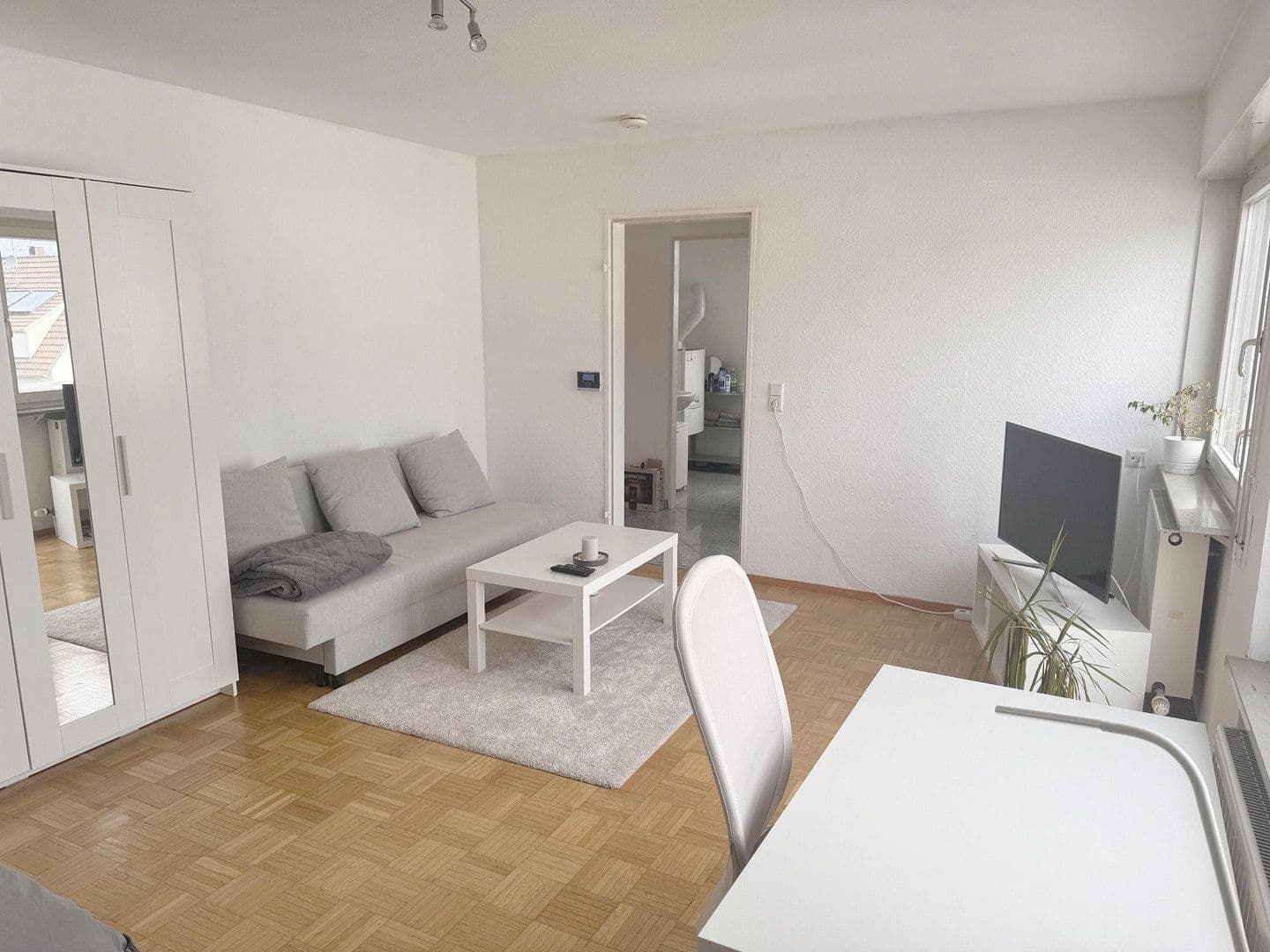 Prenájom bytu 1-izbový 35 m², Lehnerstr. 20, Lauffen am Neckar, Bádensko-Wurttembersko Prenájom bytu 1-izbový 35 m², Lehnerstr. 20, Lauffen am Neckar, Bádensko-Wurttembersko