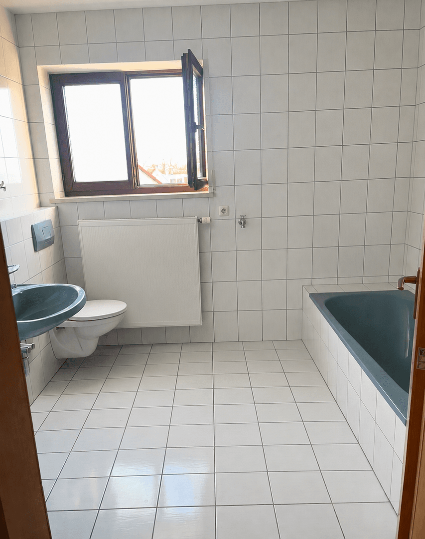 Prenájom bytu 3-izbový 80 m², Ulmer Straße 18, Nördlingen, Bavorsko Prenájom bytu 3-izbový 80 m², Ulmer Straße 18, Nördlingen, Bavorsko