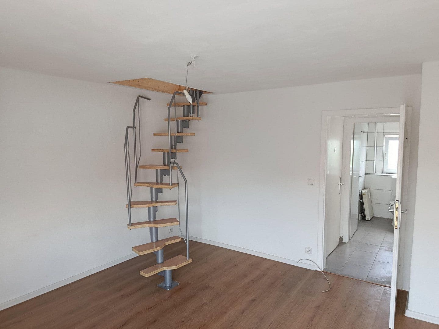 Prenájom bytu 3-izbový 52 m², Brockenbergstr. 1, Holzgerlingen, Bádensko-Wurttembersko Prenájom bytu 3-izbový 52 m², Brockenbergstr. 1, Holzgerlingen, Bádensko-Wurttembersko