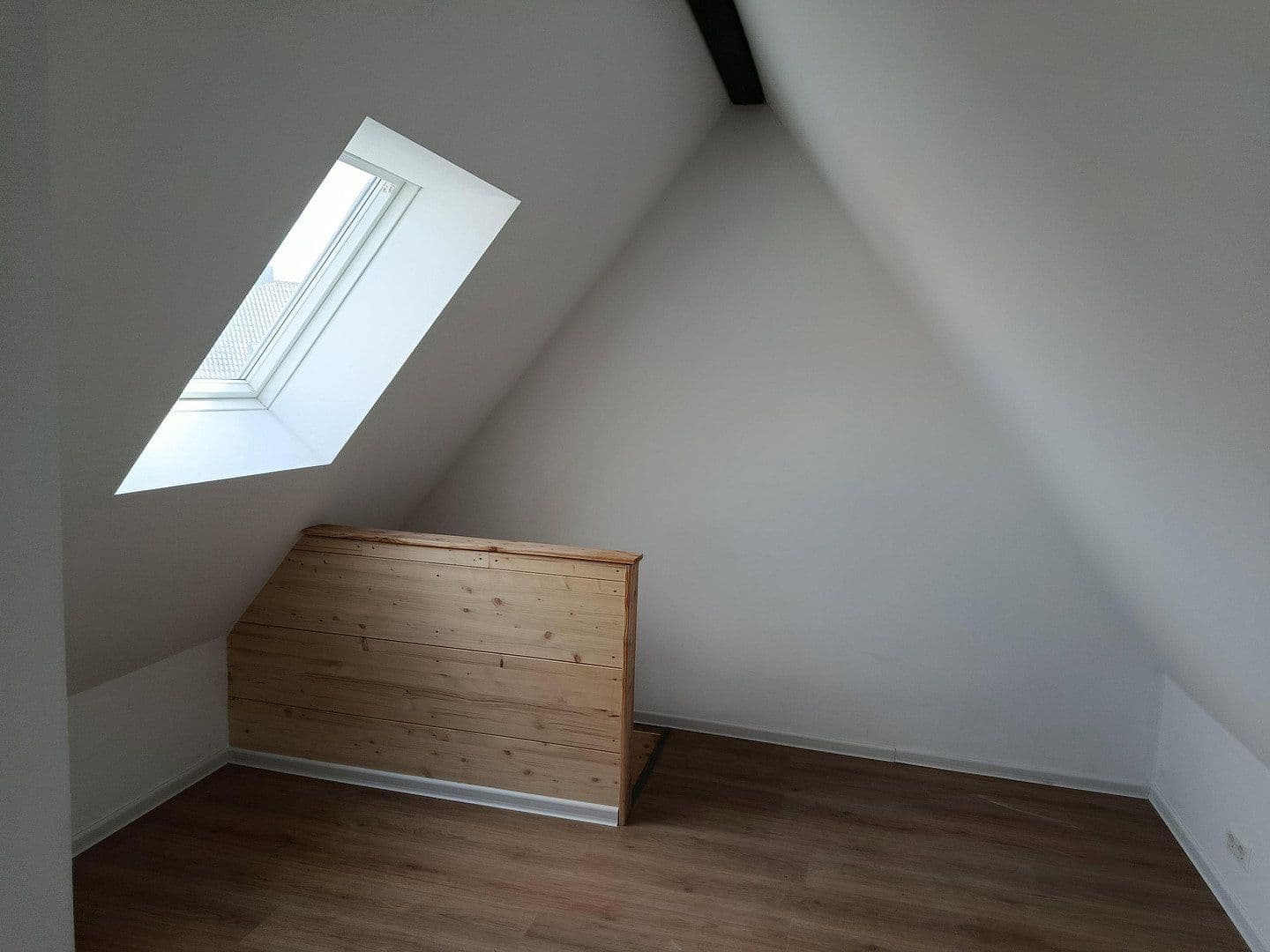 Prenájom bytu 3-izbový 52 m², Brockenbergstr. 1, Holzgerlingen, Bádensko-Wurttembersko Prenájom bytu 3-izbový 52 m², Brockenbergstr. 1, Holzgerlingen, Bádensko-Wurttembersko