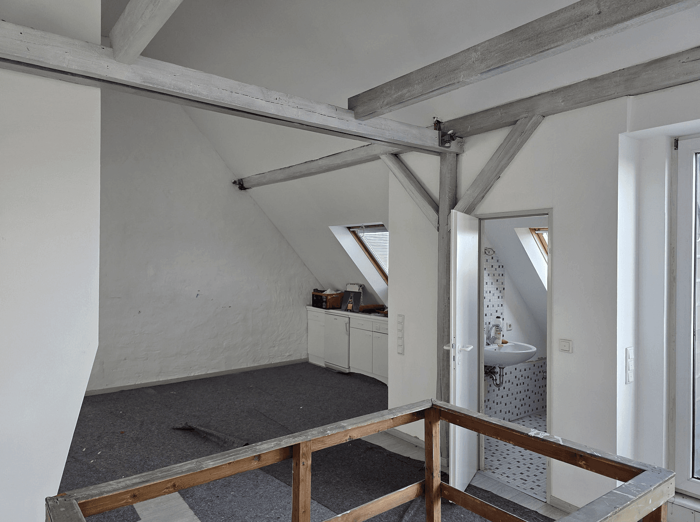 Prenájom kancelárie 80 m², Talstraße 46, Düsseldorf, Severné Porýnie - Westfálsko Prenájom kancelárie 80 m², Talstraße 46, Düsseldorf, Severné Porýnie - Westfálsko