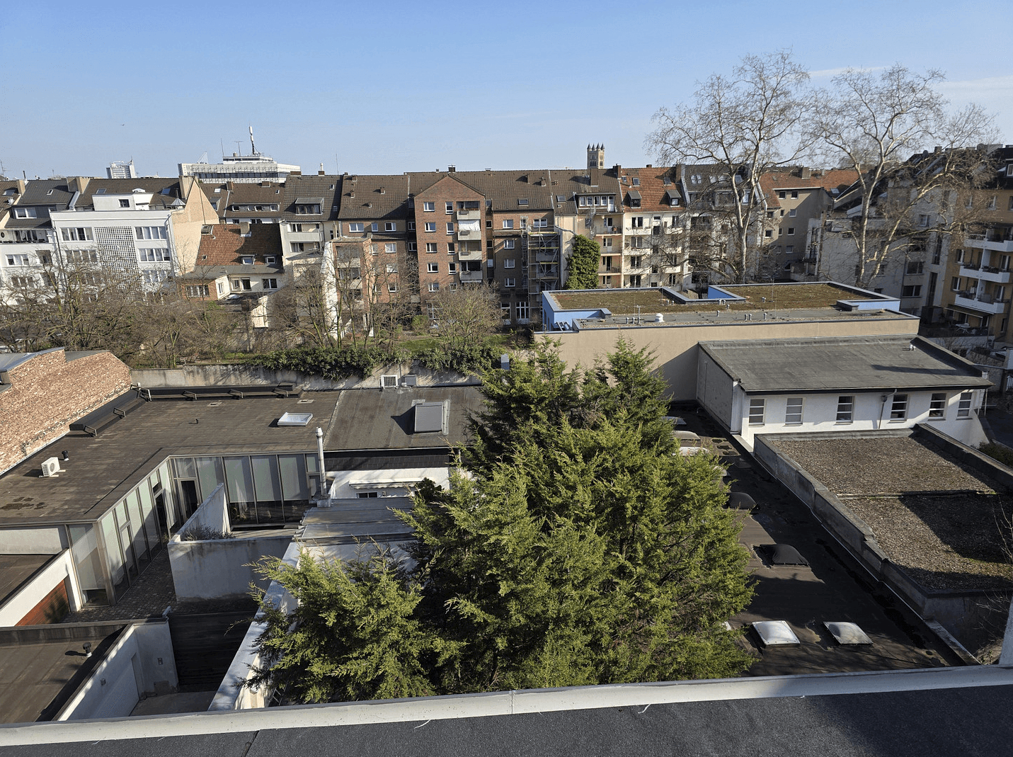Prenájom kancelárie 80 m², Talstraße 46, Düsseldorf, Severné Porýnie - Westfálsko Prenájom kancelárie 80 m², Talstraße 46, Düsseldorf, Severné Porýnie - Westfálsko