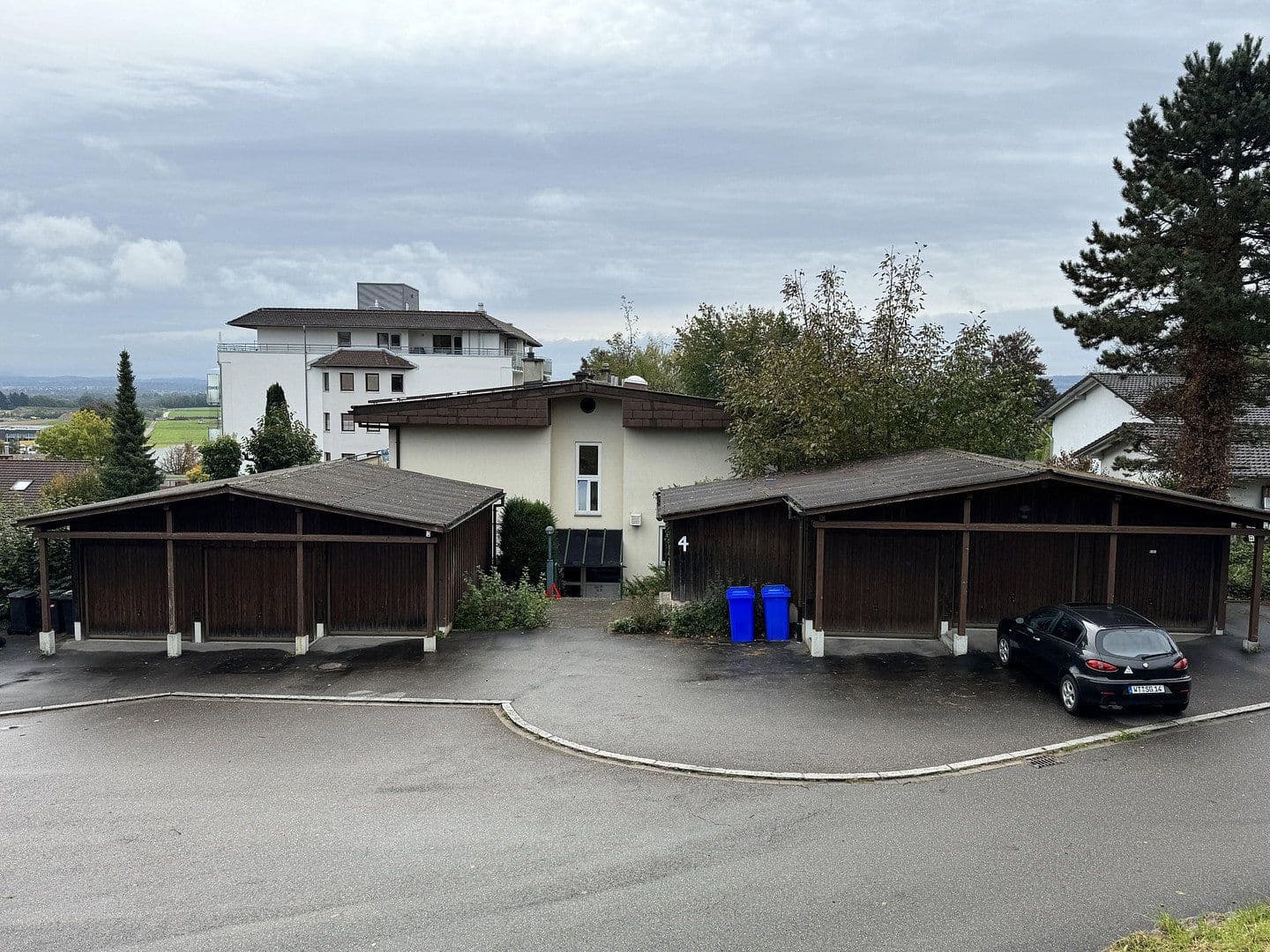 Prenájom bytu 3-izbový 90 m², Lottstetten, Bádensko-Wurttembersko Prenájom bytu 3-izbový 90 m², Lottstetten, Bádensko-Wurttembersko