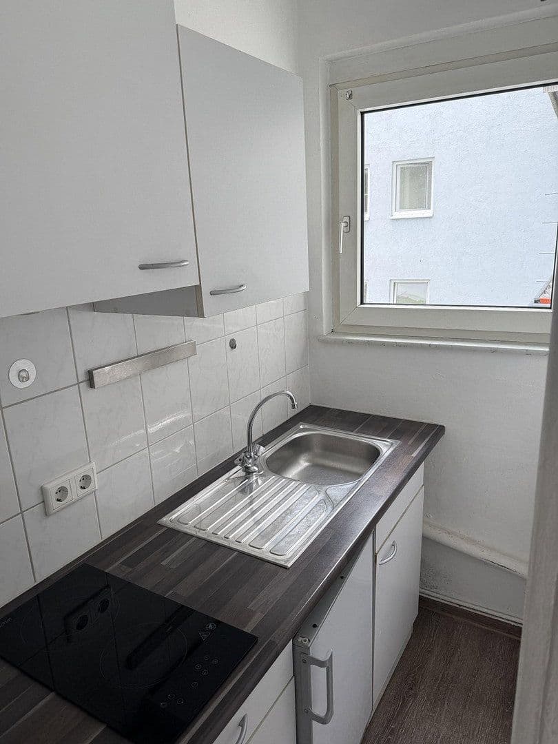 Prenájom bytu 1-izbový 25 m², Bibienastraße, Mannheim, Bádensko-Wurttembersko Prenájom bytu 1-izbový 25 m², Bibienastraße, Mannheim, Bádensko-Wurttembersko