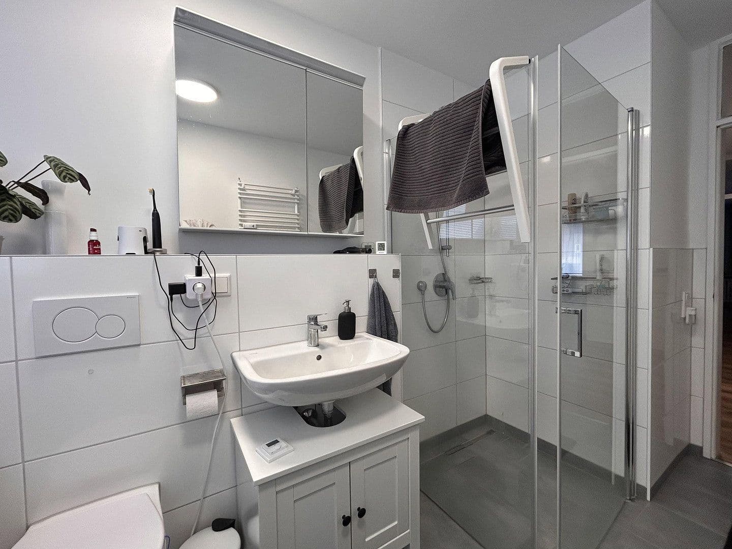Prenájom bytu 2-izbový 85 m², Köln, Severné Porýnie - Westfálsko Prenájom bytu 2-izbový 85 m², Köln, Severné Porýnie - Westfálsko