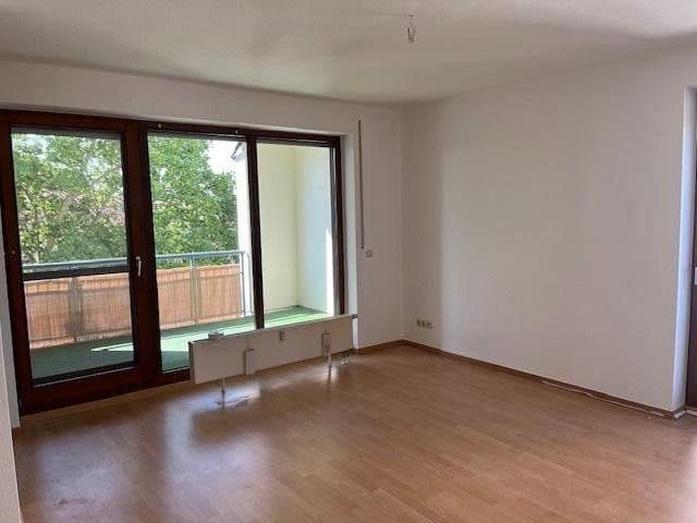 Prenájom bytu 2-izbový 61 m², Ernst-Moritz- Arndt - Straße 13 a, Taucha, Sasko Prenájom bytu 2-izbový 61 m², Ernst-Moritz- Arndt - Straße 13 a, Taucha, Sasko