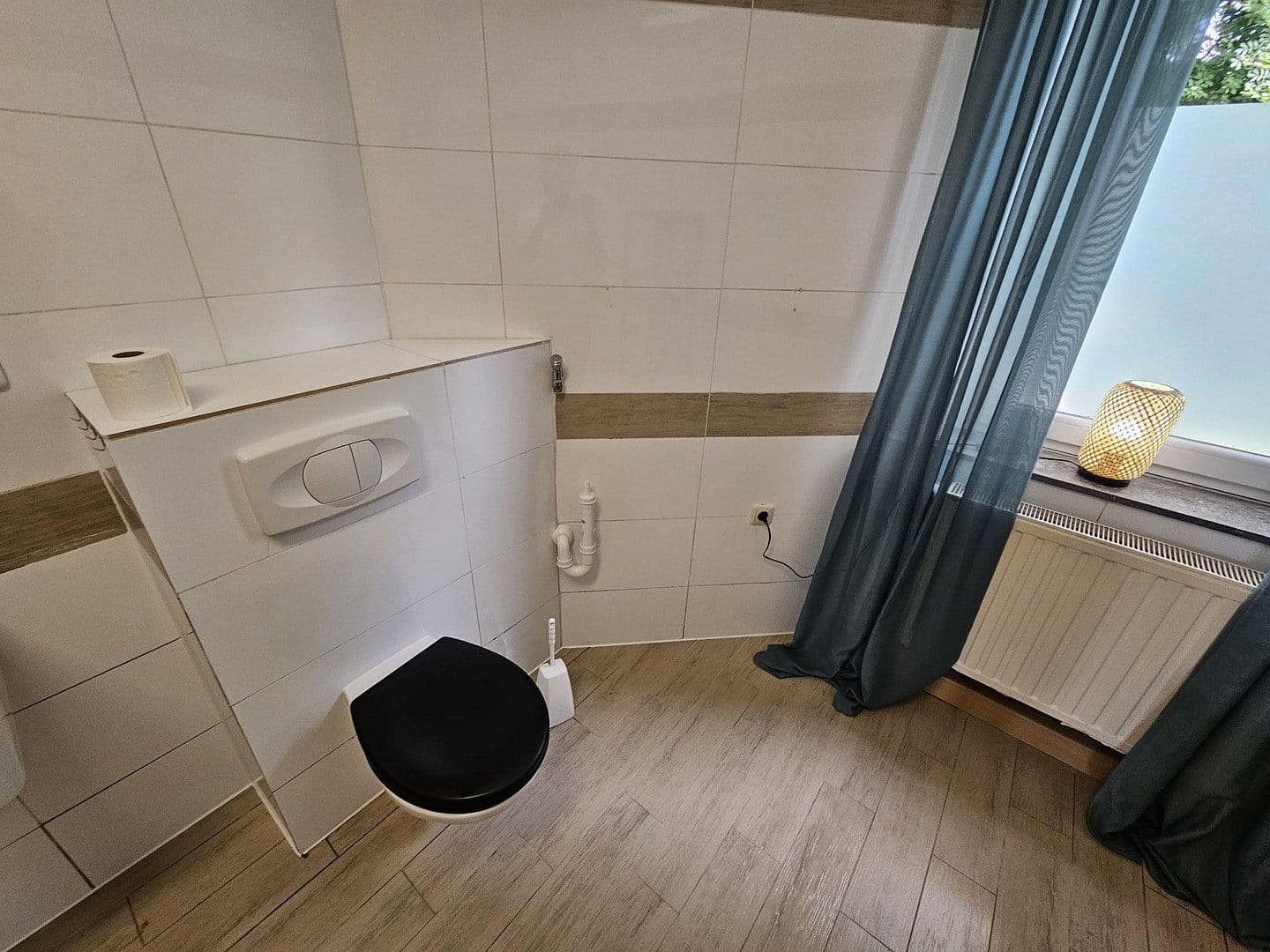 Prenájom bytu 4-izbový 107 m², Ascher Str. 15, Hof, Bavorsko Prenájom bytu 4-izbový 107 m², Ascher Str. 15, Hof, Bavorsko