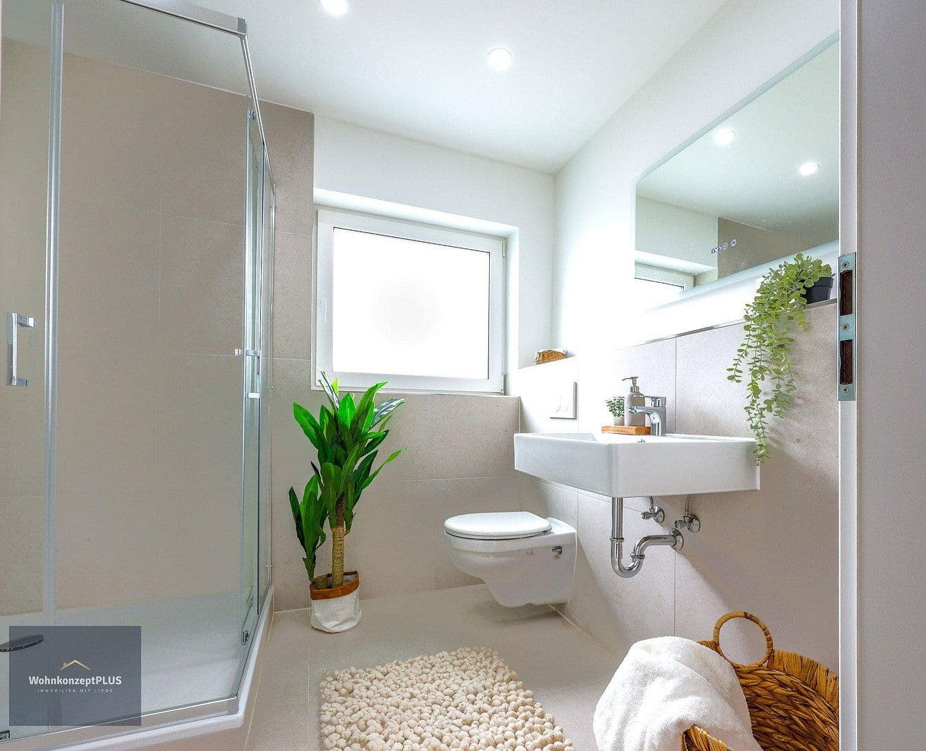 Predaj domu 128 m², pozemok 348 m², Göttingen, Dolné Sasko Predaj domu 128 m², pozemok 348 m², Göttingen, Dolné Sasko
