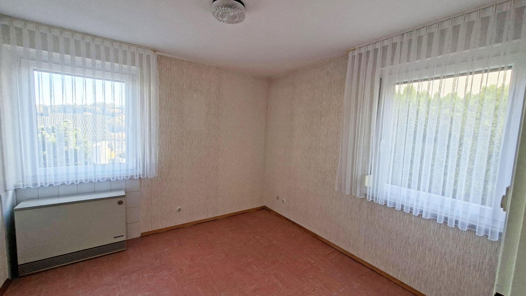 Predaj domu 129 m², pozemok 343 m², Schwäbisch Gmünd, Bádensko-Wurttembersko Predaj domu 129 m², pozemok 343 m², Schwäbisch Gmünd, Bádensko-Wurttembersko