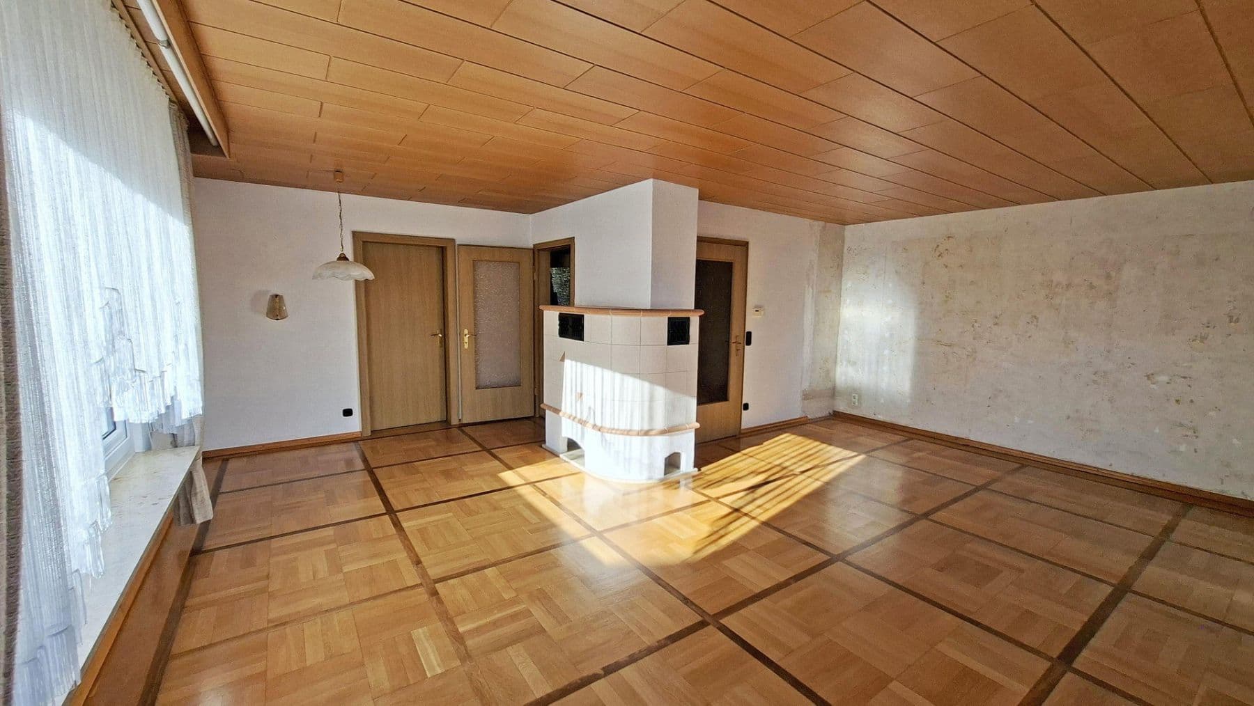 Predaj domu 129 m², pozemok 343 m², Schwäbisch Gmünd, Bádensko-Wurttembersko Predaj domu 129 m², pozemok 343 m², Schwäbisch Gmünd, Bádensko-Wurttembersko
