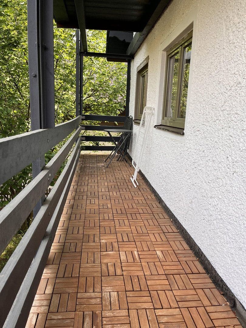 Prenájom bytu 2-izbový 50 m², München, Bavorsko Prenájom bytu 2-izbový 50 m², München, Bavorsko