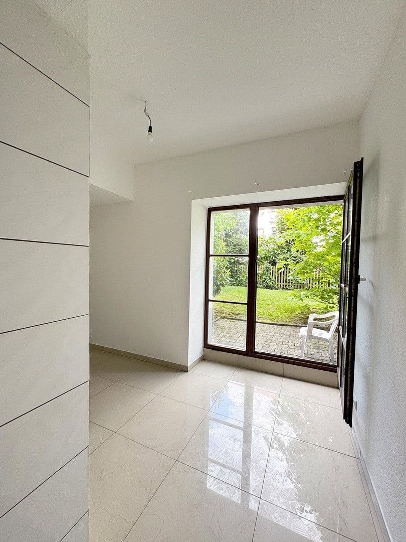 Prenájom bytu 2-izbový 42 m², Duisburg, Severné Porýnie - Westfálsko Prenájom bytu 2-izbový 42 m², Duisburg, Severné Porýnie - Westfálsko
