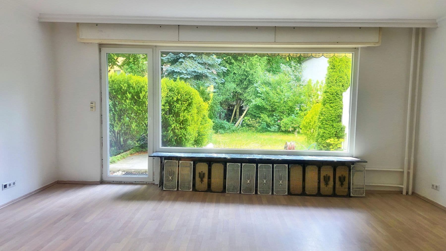 Predaj domu 93 m², pozemok 280 m², Berlin, Berlín Predaj domu 93 m², pozemok 280 m², Berlin, Berlín