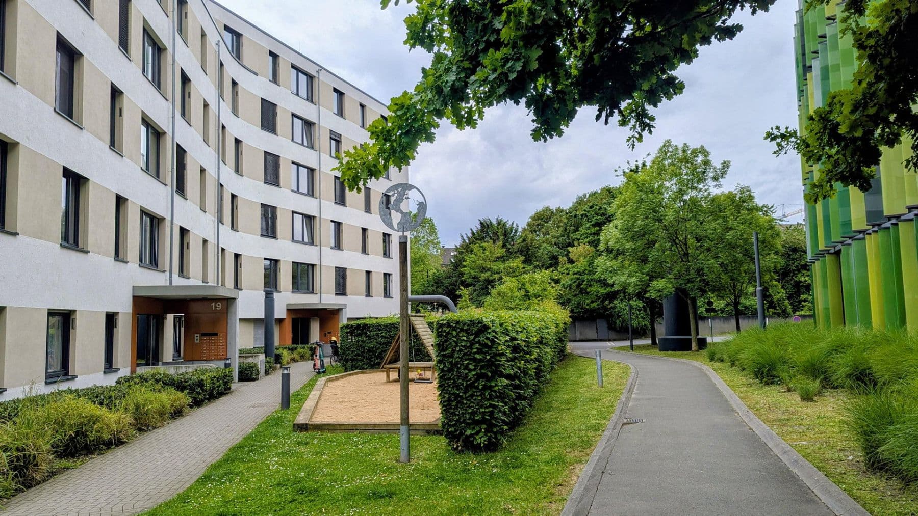 Predaj bytu 2-izbový 60 m², Oktavianstr. 19, Köln Bayenthal, Severné Porýnie - Westfálsko Predaj bytu 2-izbový 60 m², Oktavianstr. 19, Köln Bayenthal, Severné Porýnie - Westfálsko