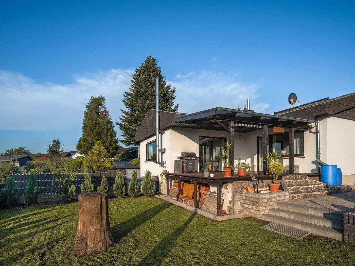 Predaj domu 240 m², pozemok 769 m², Krappelroth 29, Schmelz, Sársko Predaj domu 240 m², pozemok 769 m², Krappelroth 29, Schmelz, Sársko