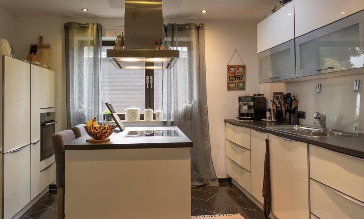 Predaj domu 240 m², pozemok 769 m², Krappelroth 29, Schmelz, Sársko Predaj domu 240 m², pozemok 769 m², Krappelroth 29, Schmelz, Sársko
