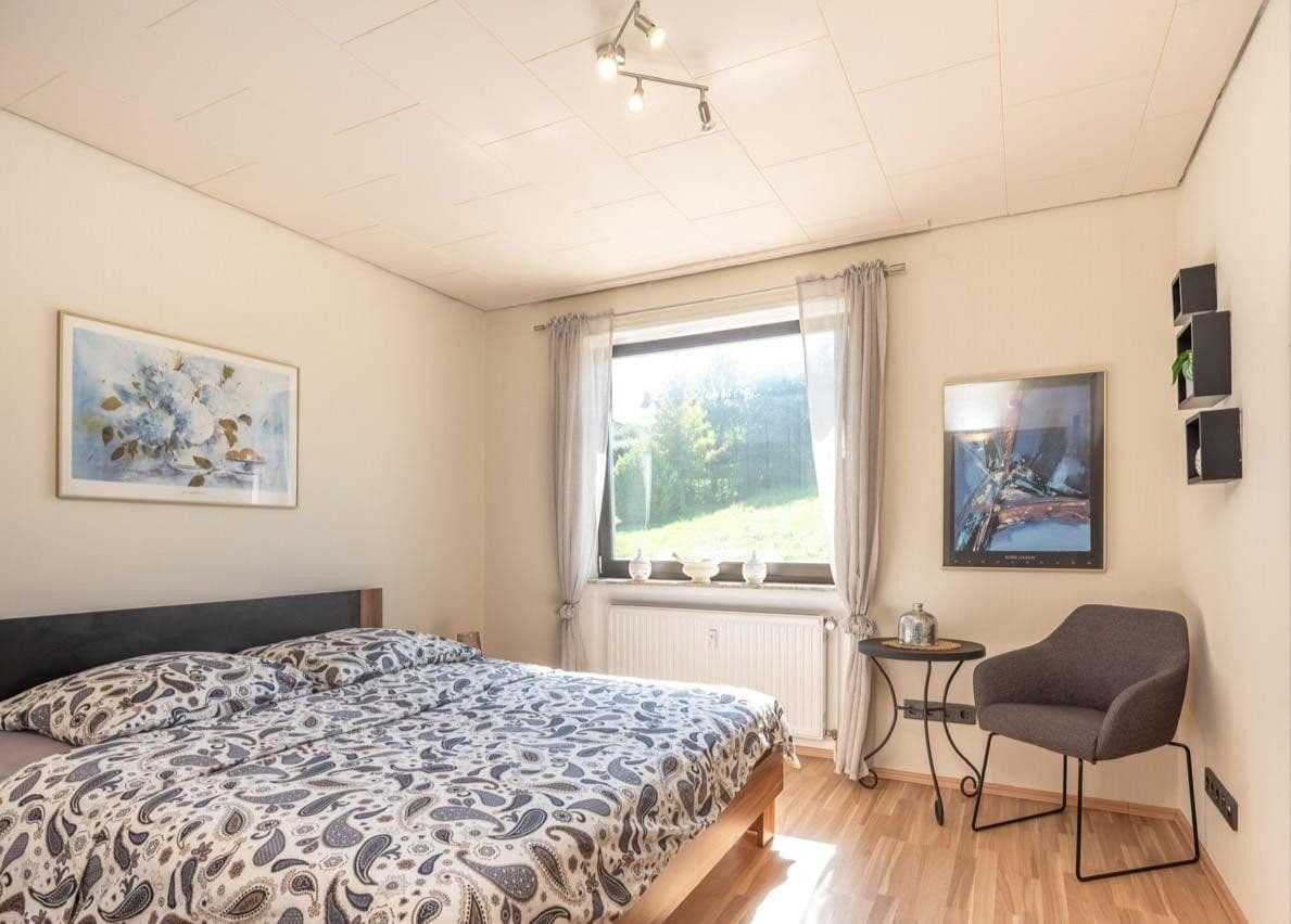 Predaj domu 240 m², pozemok 769 m², Krappelroth 29, Schmelz, Sársko Predaj domu 240 m², pozemok 769 m², Krappelroth 29, Schmelz, Sársko