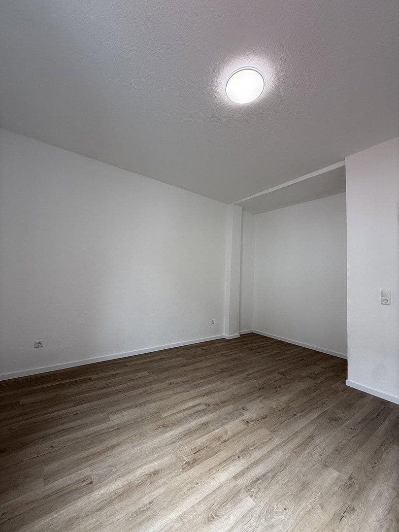 Prenájom bytu 3-izbový 68 m², Stutensee, Bádensko-Wurttembersko Prenájom bytu 3-izbový 68 m², Stutensee, Bádensko-Wurttembersko