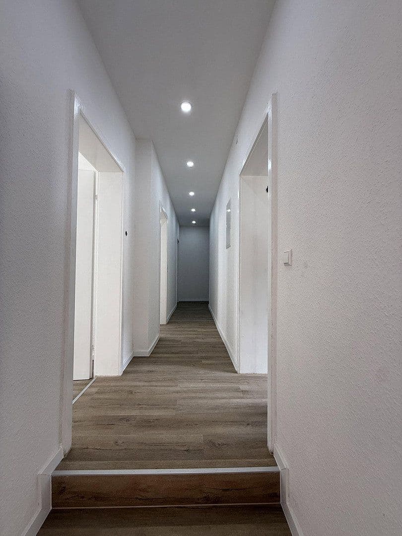 Prenájom bytu 3-izbový 68 m², Stutensee, Bádensko-Wurttembersko Prenájom bytu 3-izbový 68 m², Stutensee, Bádensko-Wurttembersko