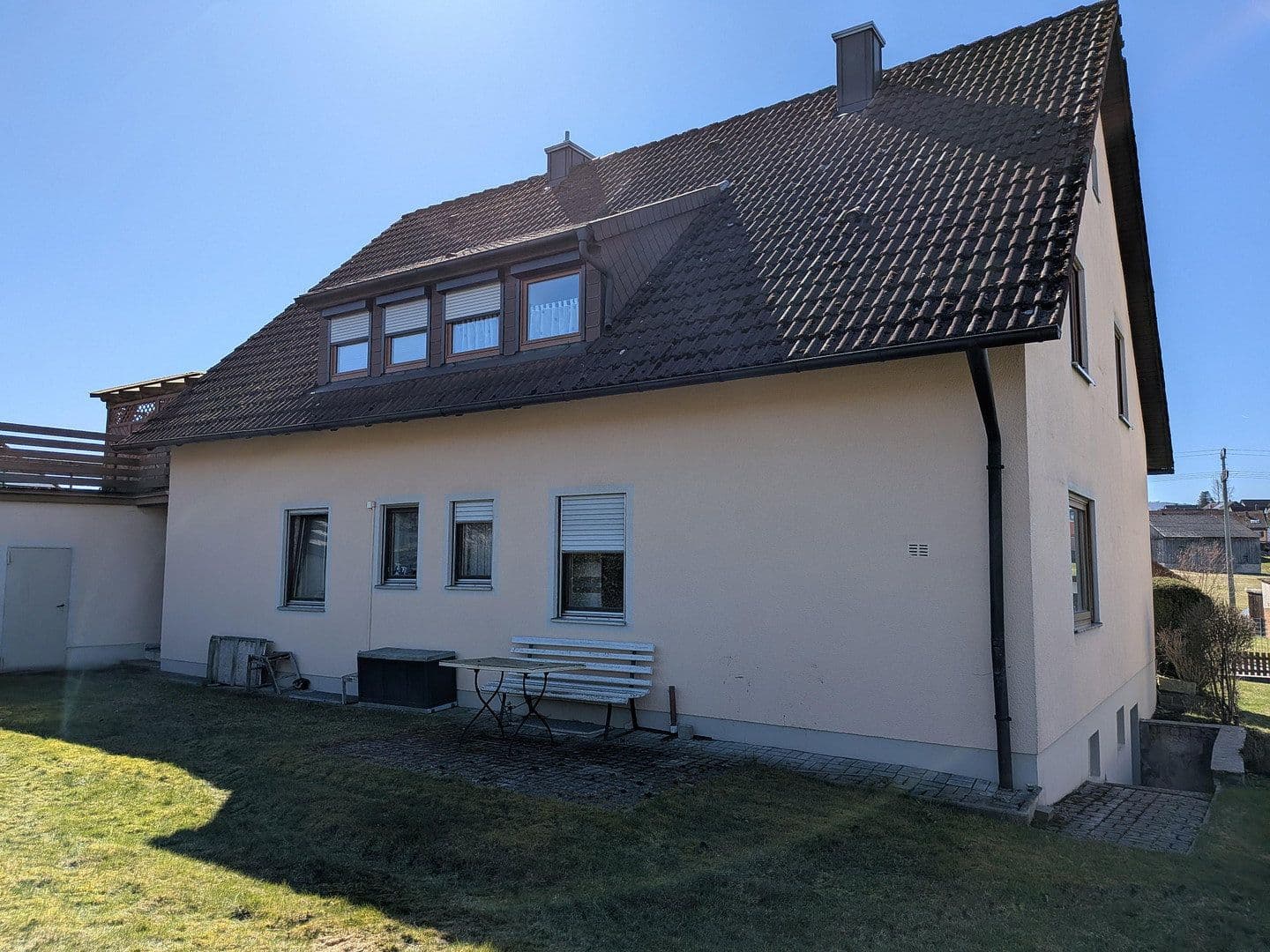 Predaj domu 175 m², pozemok 925 m², Schellenbachstr. 7, Eslarn, Bavorsko Predaj domu 175 m², pozemok 925 m², Schellenbachstr. 7, Eslarn, Bavorsko