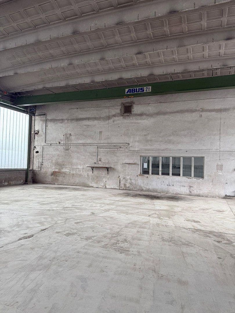 Prenájom nebytového priestoru 2.200 m², Hohendorfer Marke, Merseburg, Sasko-Anhaltsko Prenájom nebytového priestoru 2.200 m², Hohendorfer Marke, Merseburg, Sasko-Anhaltsko