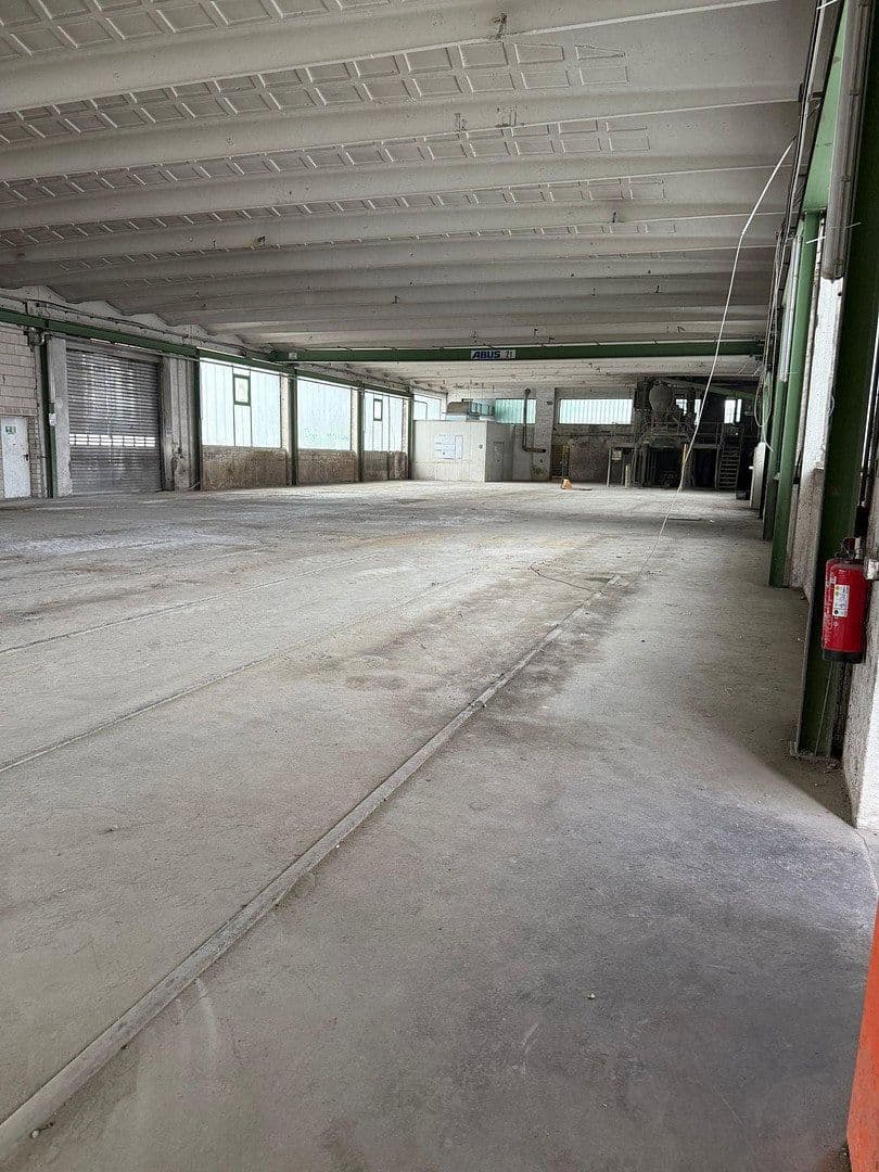 Prenájom nebytového priestoru 2.200 m², Hohendorfer Marke, Merseburg, Sasko-Anhaltsko Prenájom nebytového priestoru 2.200 m², Hohendorfer Marke, Merseburg, Sasko-Anhaltsko