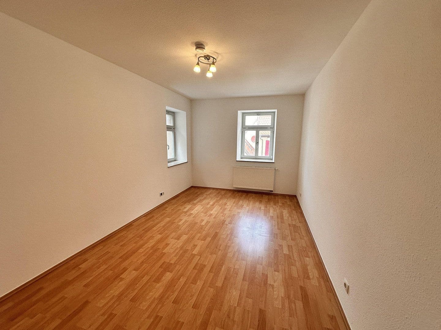 Prenájom bytu 2-izbový 73 m², Am Zehnt 9, Sinsheim, Bádensko-Wurttembersko Prenájom bytu 2-izbový 73 m², Am Zehnt 9, Sinsheim, Bádensko-Wurttembersko