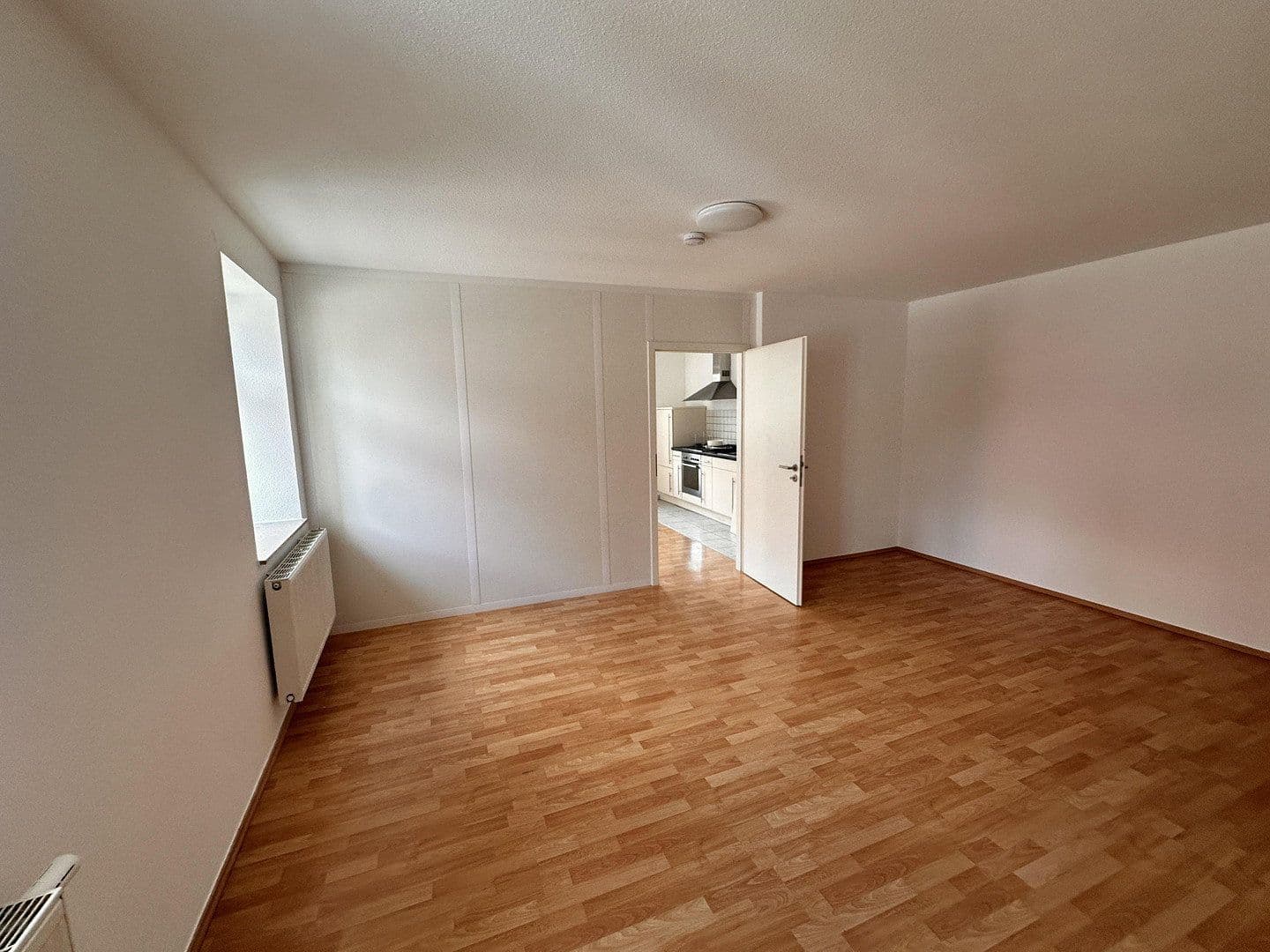 Prenájom bytu 2-izbový 73 m², Am Zehnt 9, Sinsheim, Bádensko-Wurttembersko Prenájom bytu 2-izbový 73 m², Am Zehnt 9, Sinsheim, Bádensko-Wurttembersko