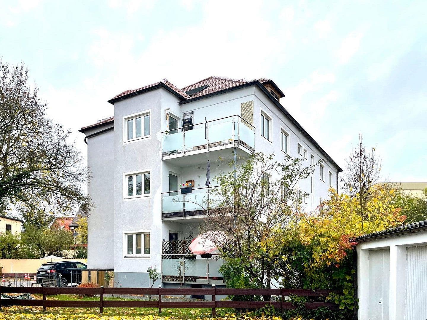 Predaj domu 539 m², pozemok 473 m², Regensburg, Bavorsko Predaj domu 539 m², pozemok 473 m², Regensburg, Bavorsko