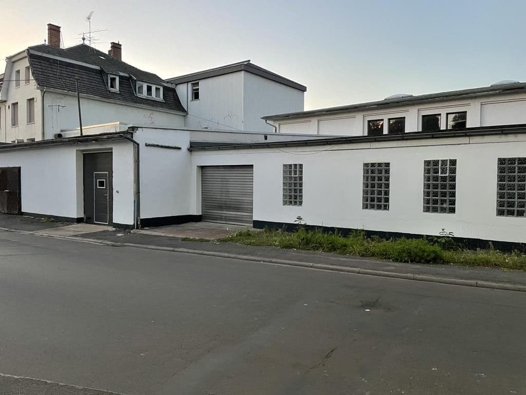 Predaj nebytového priestoru 1.912 m², Lauterbach (Hessen), Hesensko Predaj nebytového priestoru 1.912 m², Lauterbach (Hessen), Hesensko