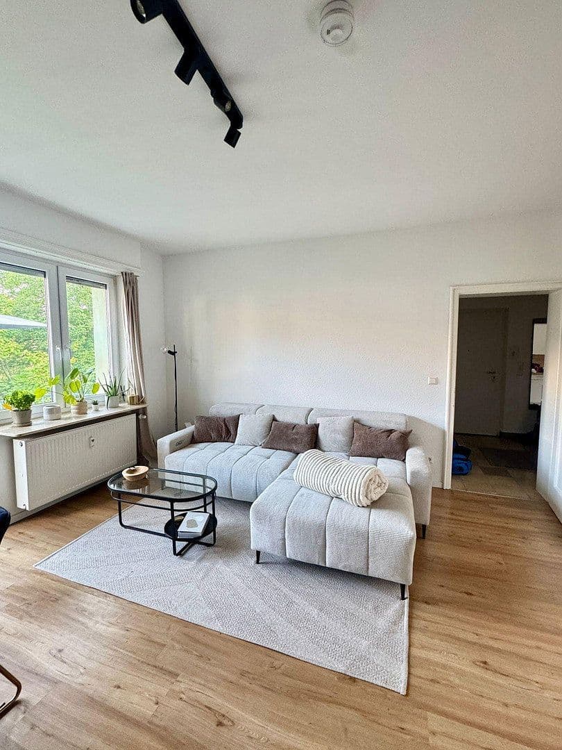 Prenájom bytu 3-izbový 64 m², Pforzheim, Bádensko-Wurttembersko Prenájom bytu 3-izbový 64 m², Pforzheim, Bádensko-Wurttembersko