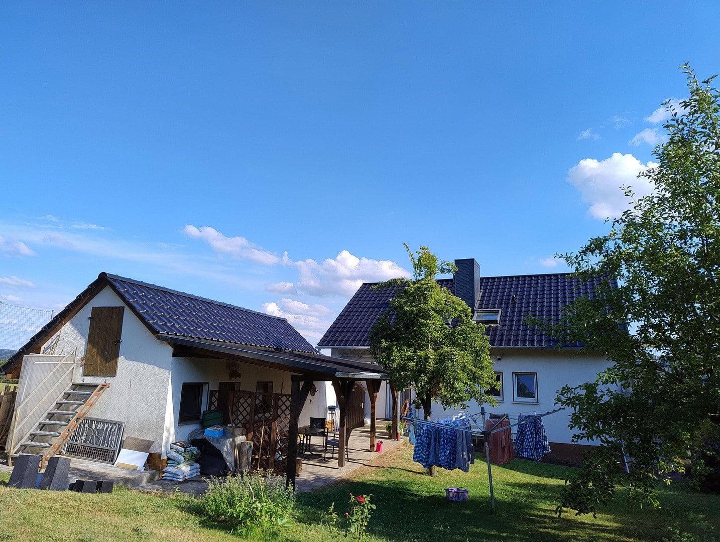 Predaj domu 180 m², pozemok 611 m², Herleshausen, Hesensko Predaj domu 180 m², pozemok 611 m², Herleshausen, Hesensko